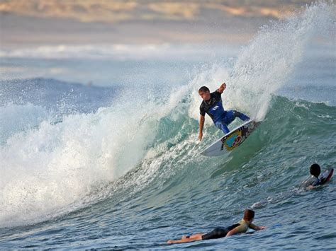 Cronulla Surf report & live surf cams